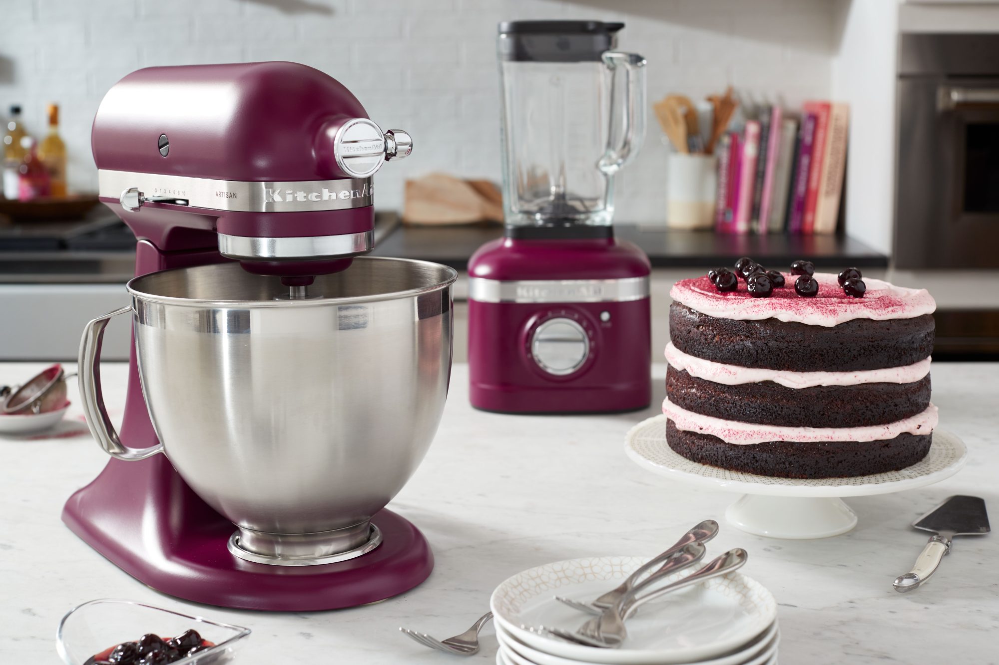 The KitchenAid Color Of The Year Has Been Announced And I Need It ASAP!