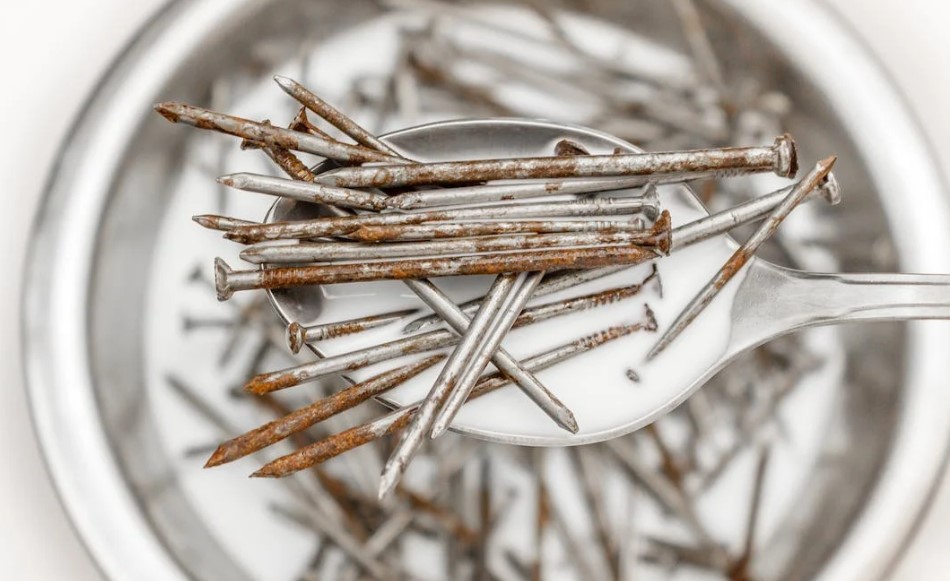 gardener's old wives tales - nails