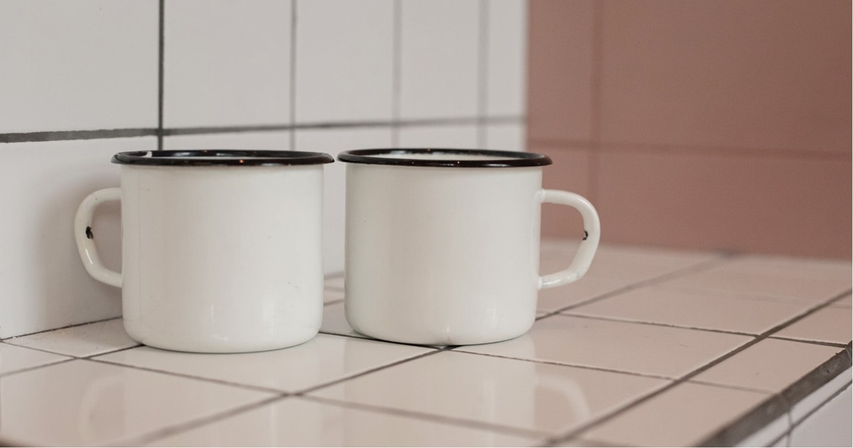 How to Fix Pencil-Like Scribbles on White Mugs After Dishwashing