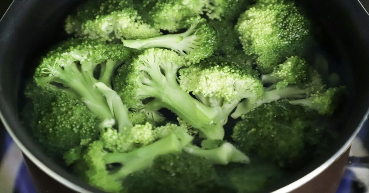 Avoid This Common Mistake While Preparing Broccoli