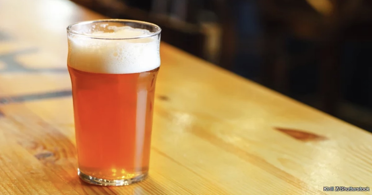 Why Nonic Pint Glasses Have a Bulge and What It’s Really For