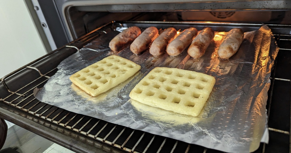 Why You Might Reconsider Putting Foil on the Bottom of Your Oven