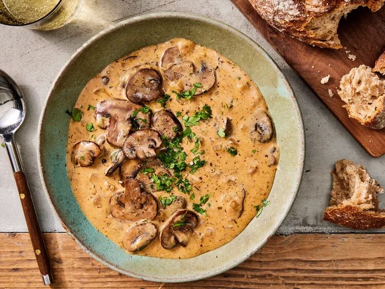 Hungarian mushroom soup