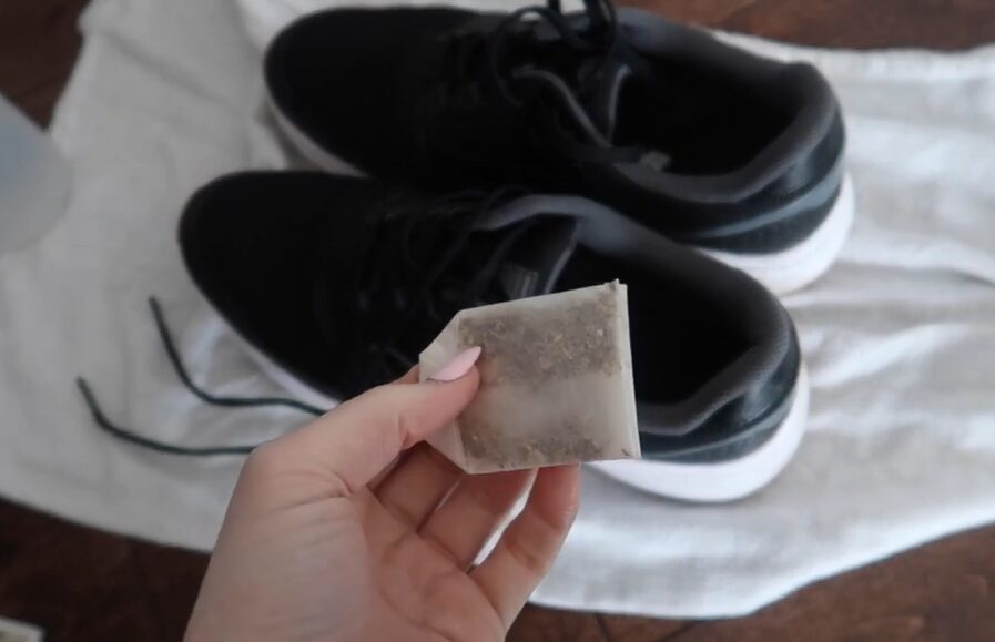 tea bags in shoes
