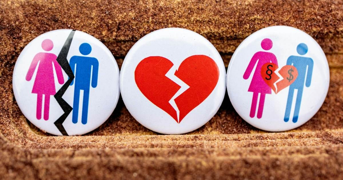 What Happens to Trusts During a Divorce