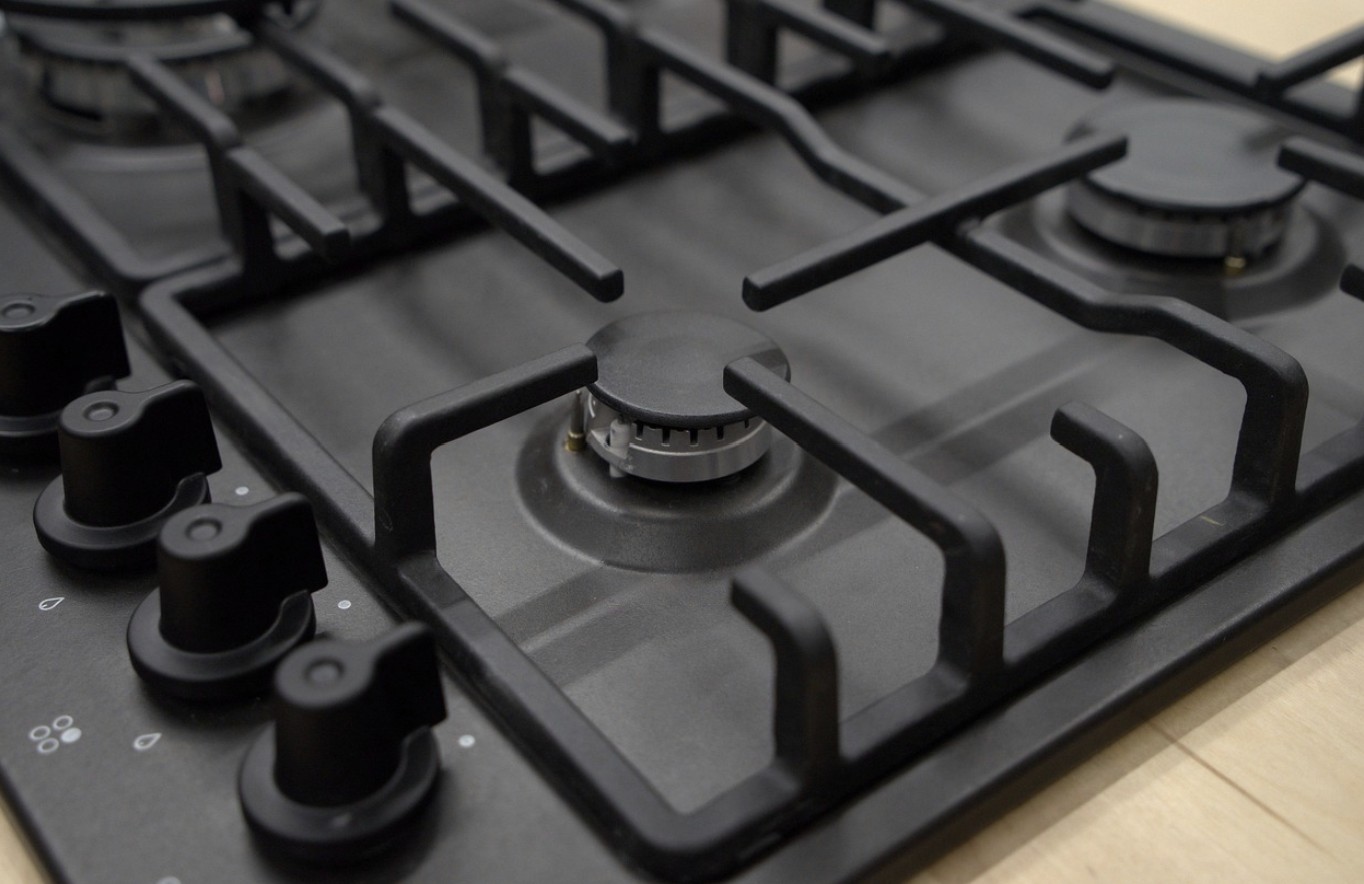 black stovetop