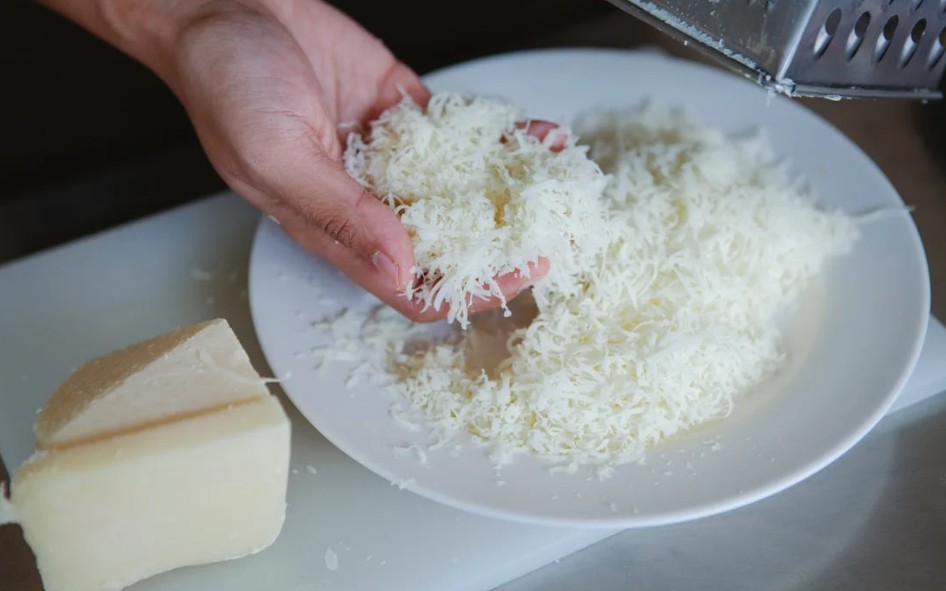 grated cheese