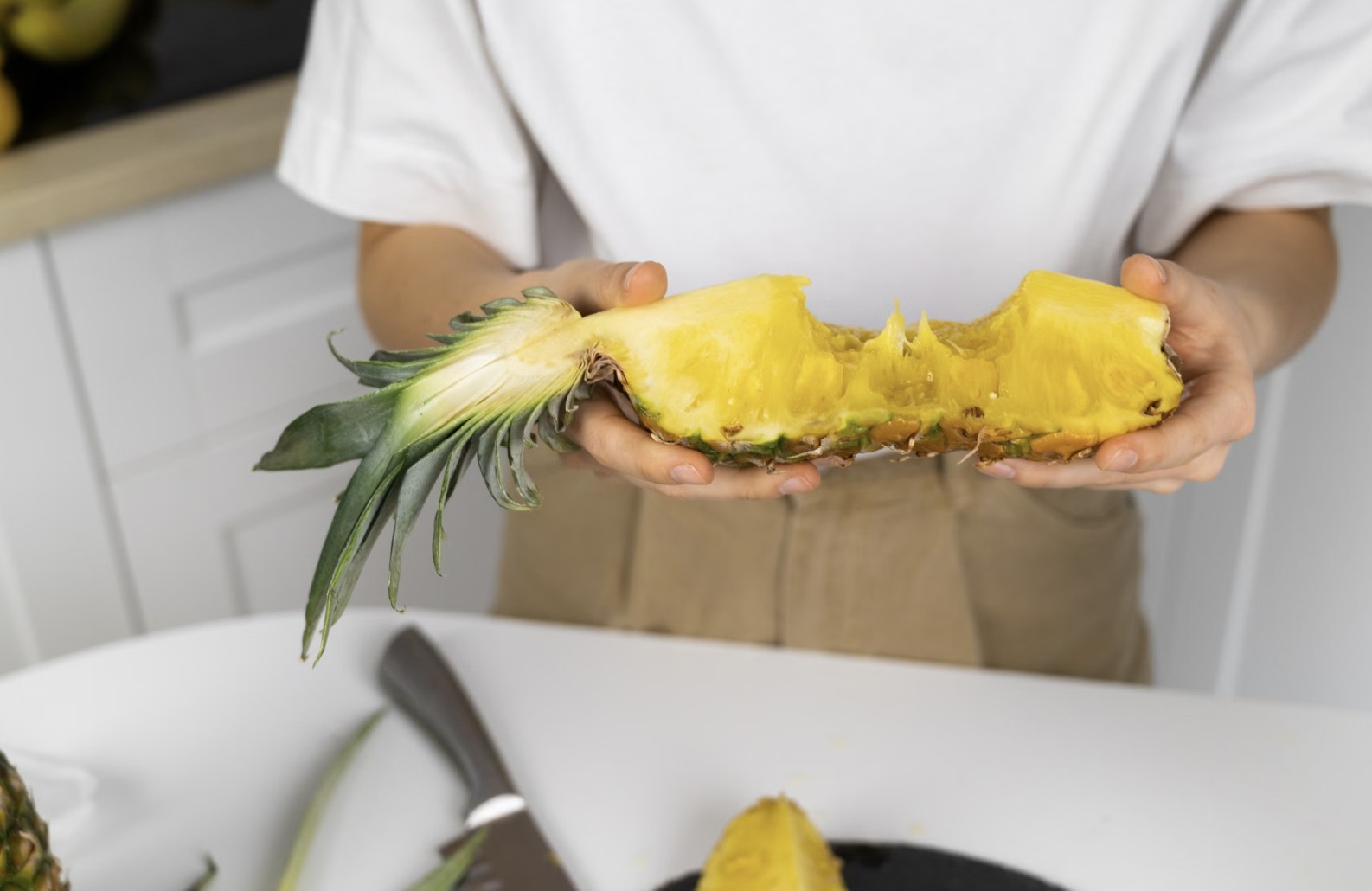 cut pineapple