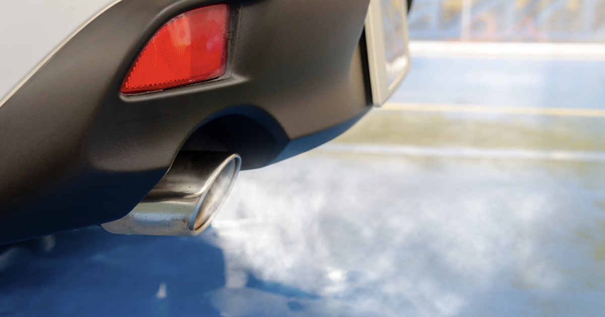 What Really Happens If You Put a Banana in a Car’s Tailpipe?