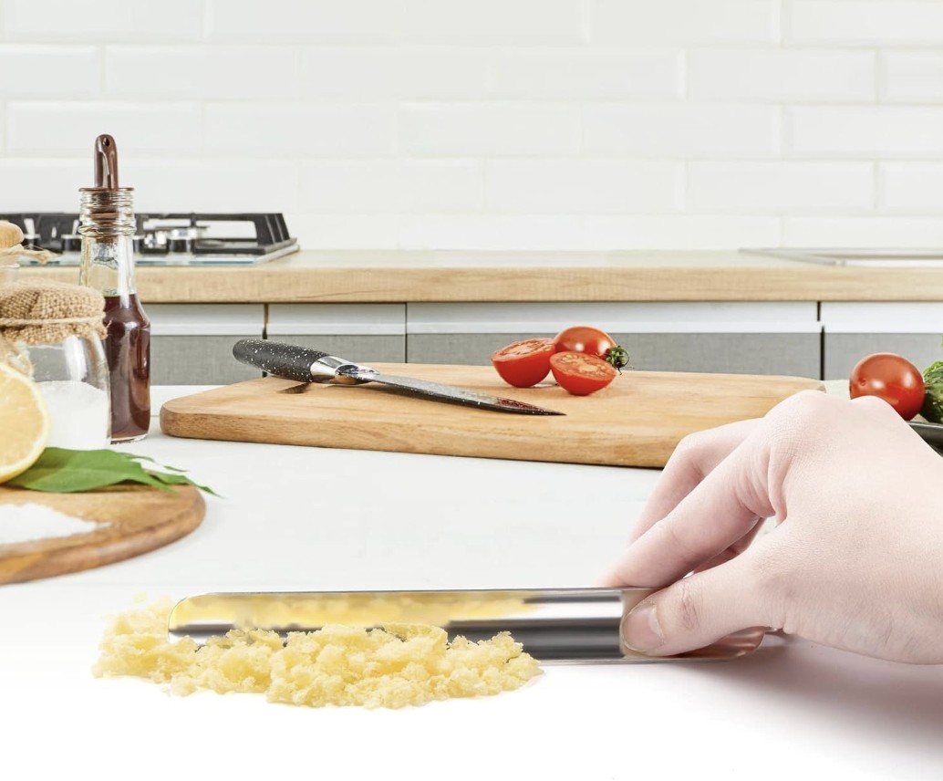 crumb scraper