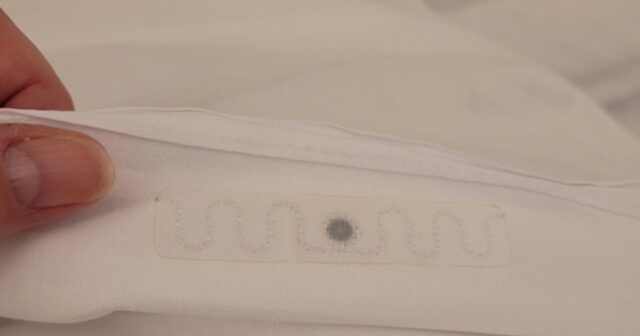 pillow tag