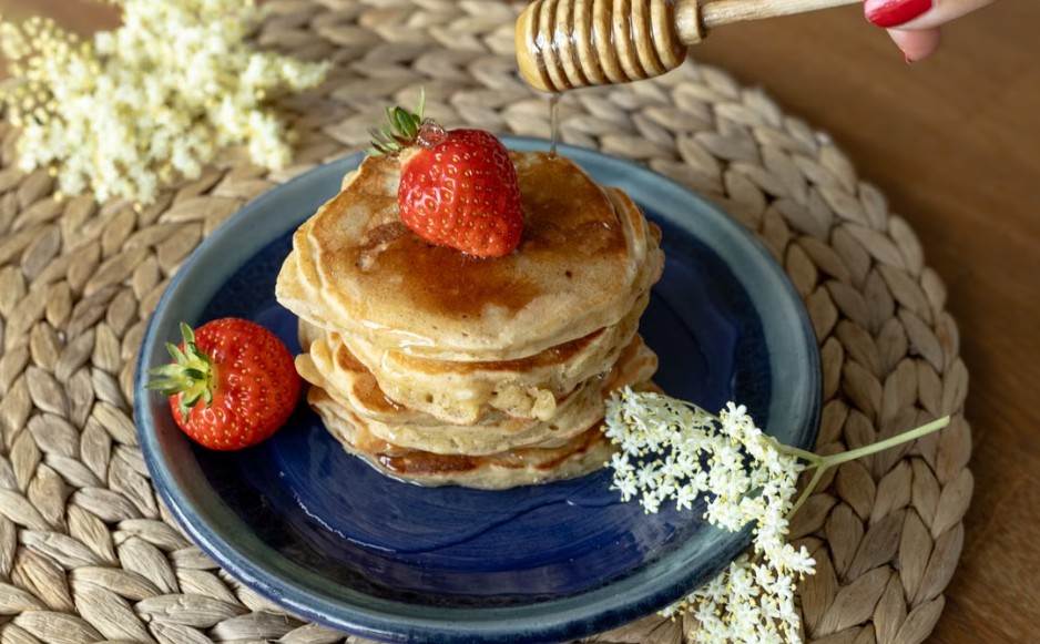 pancakes with honey